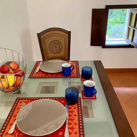 Maison Traditionnelle Areosa * ビアナドカステロ